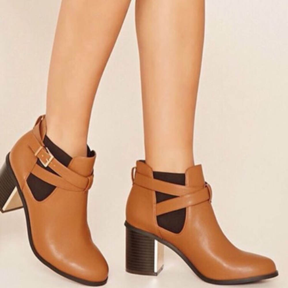 Chic Ankle Boots by Forever 21